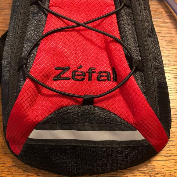 ZEFAL Hydro Enduro Water Backpack N/Red Bladder Included - Picture 2 of 6
